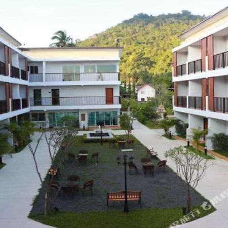 Crystal Lamai Hotel Екстер'єр фото