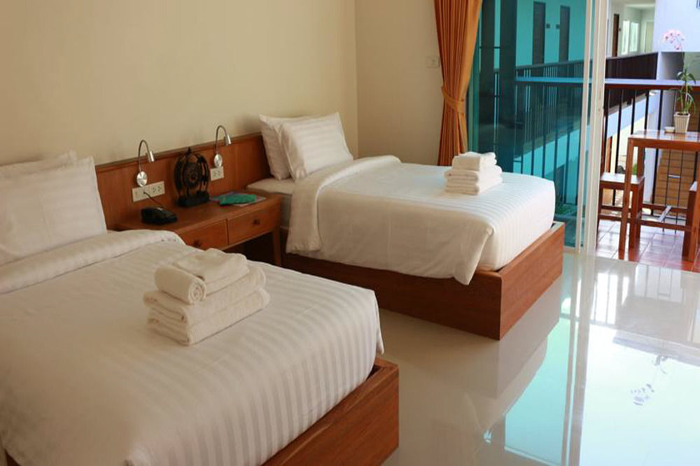 Crystal Lamai Hotel Екстер'єр фото