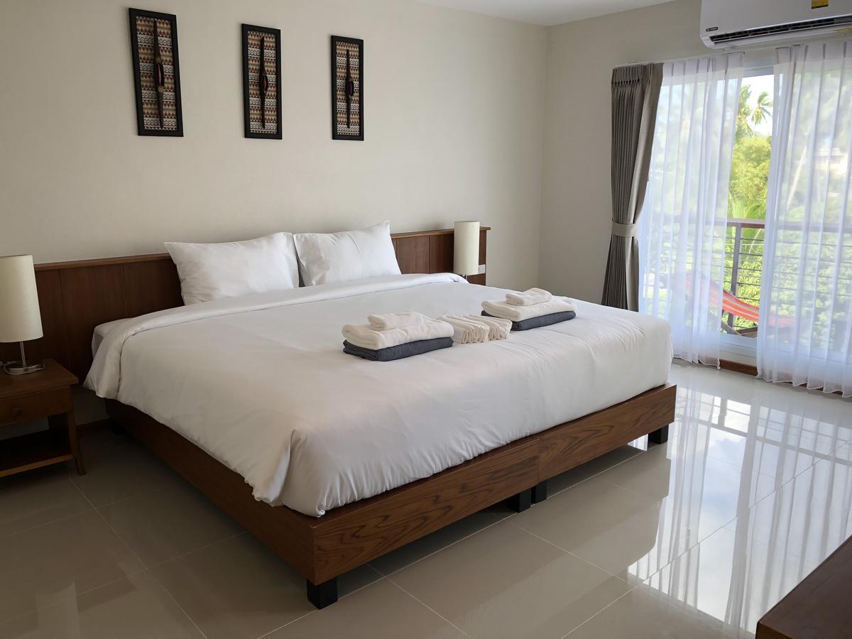 Crystal Lamai Hotel Екстер'єр фото