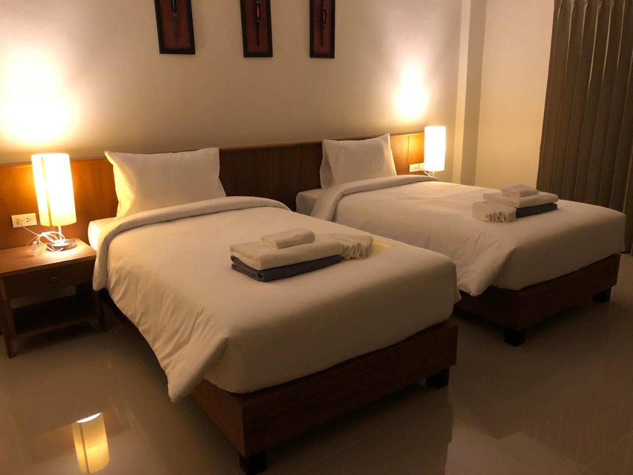 Crystal Lamai Hotel Екстер'єр фото