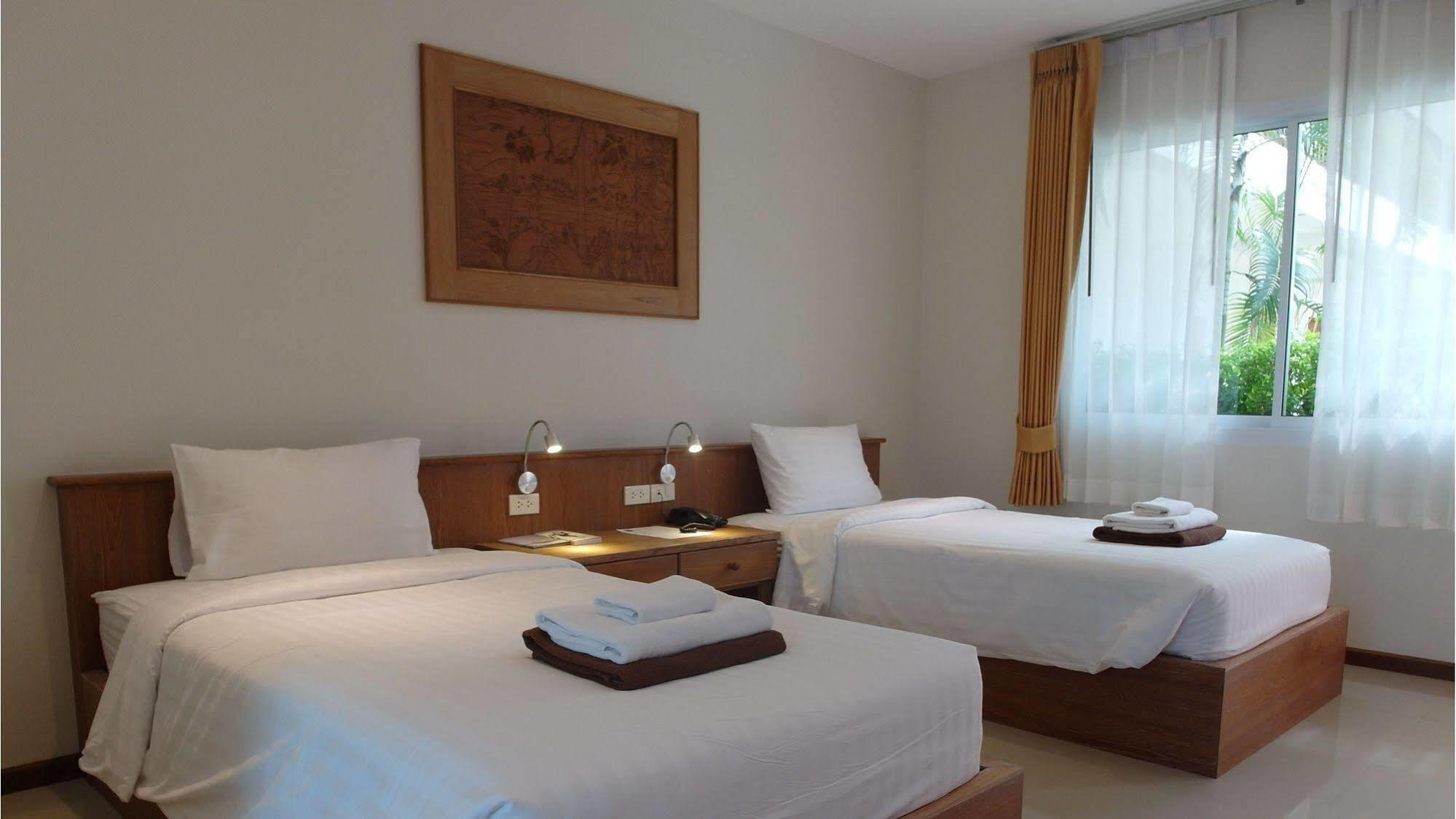 Crystal Lamai Hotel Екстер'єр фото