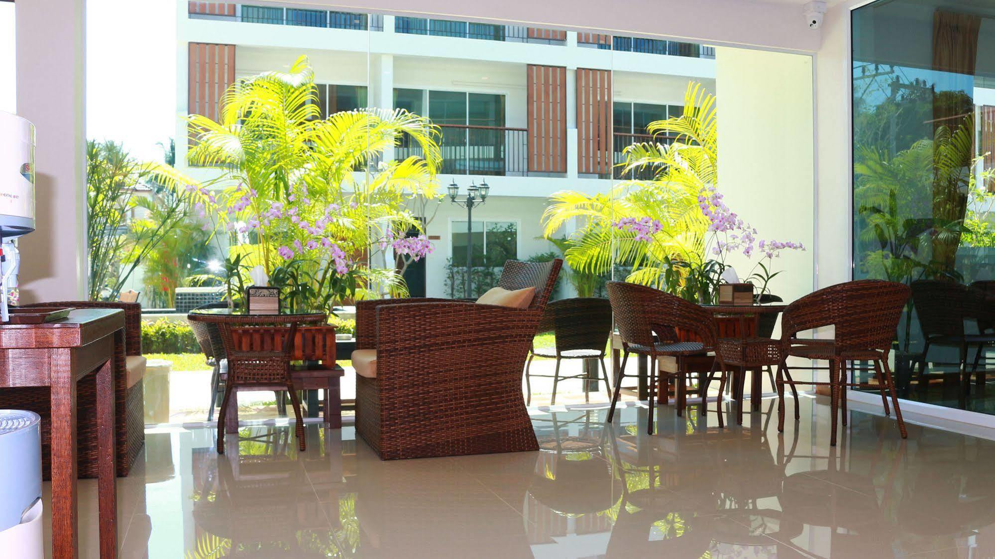 Crystal Lamai Hotel Екстер'єр фото
